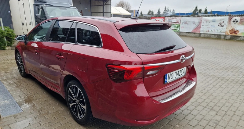 Toyota Avensis cena 53900 przebieg: 238000, rok produkcji 2018 z Leśnica małe 254